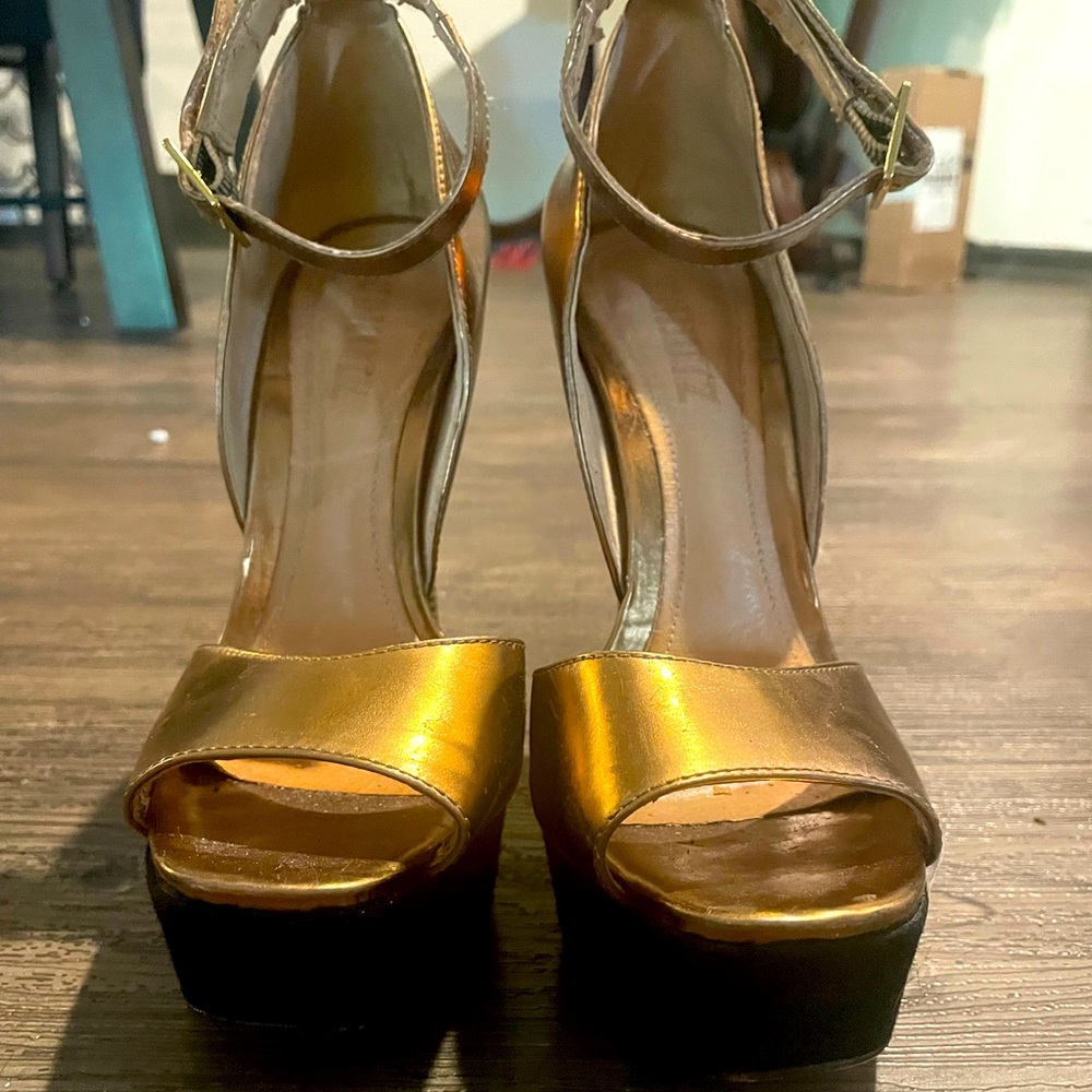 Preloved heels by Schutz!